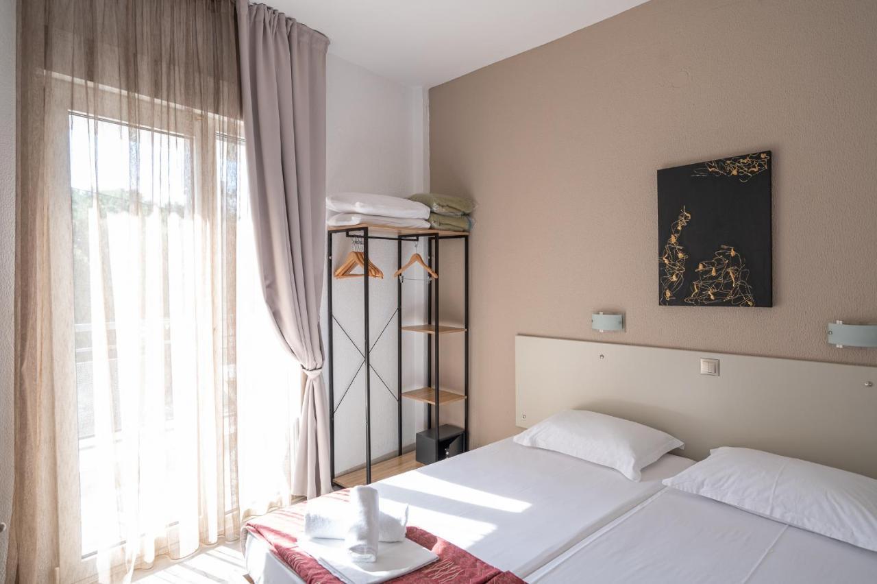 Hotel Akropol Paralía Kültér fotó