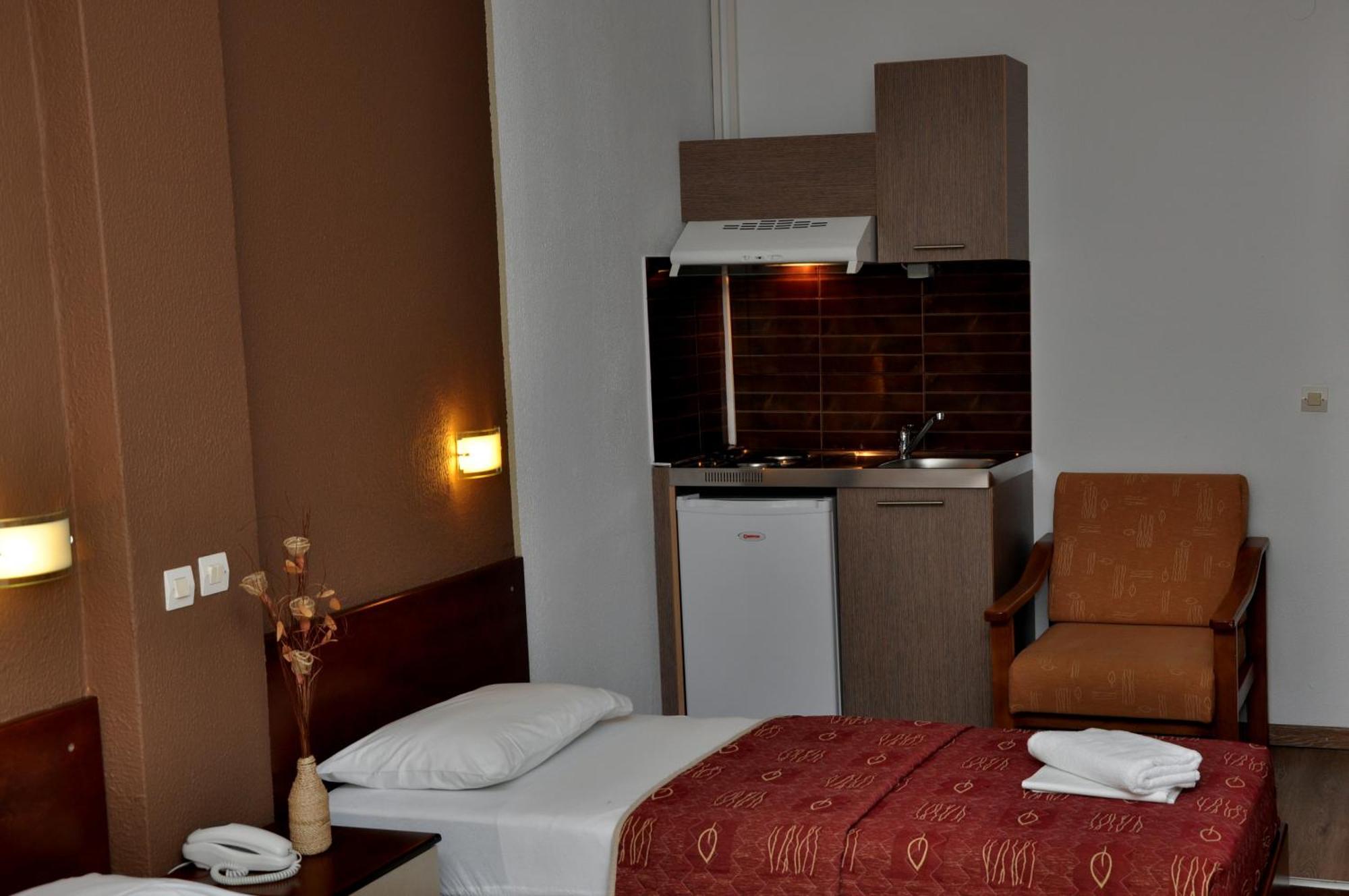 Hotel Akropol Paralía Kültér fotó