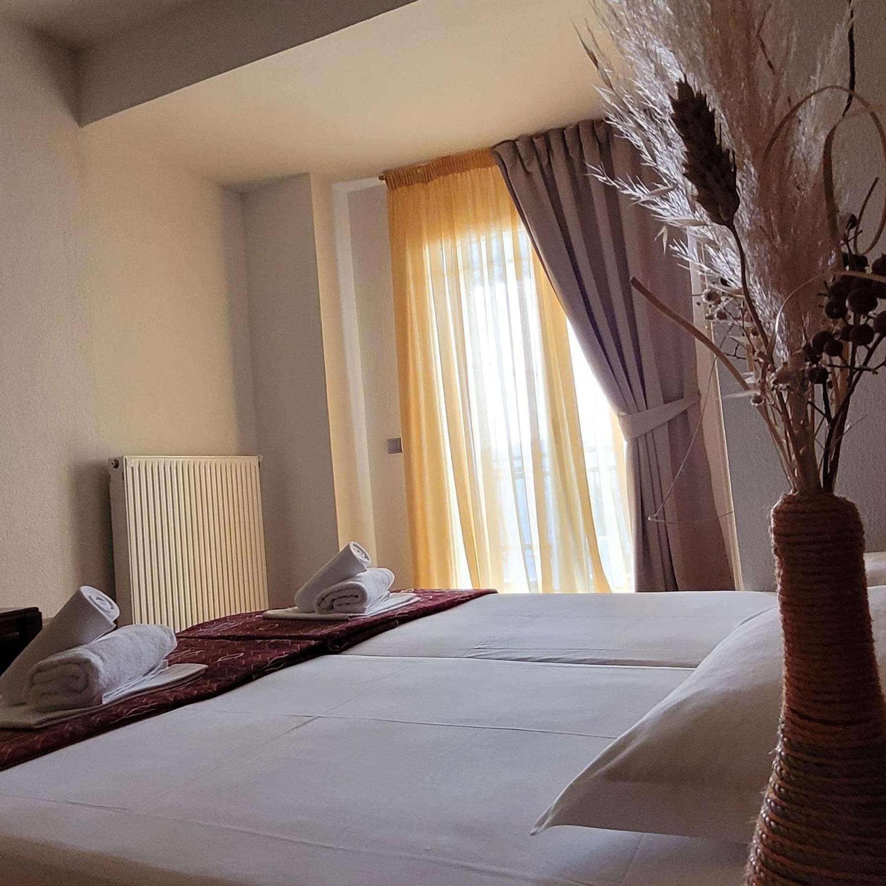 Hotel Akropol Paralía Kültér fotó
