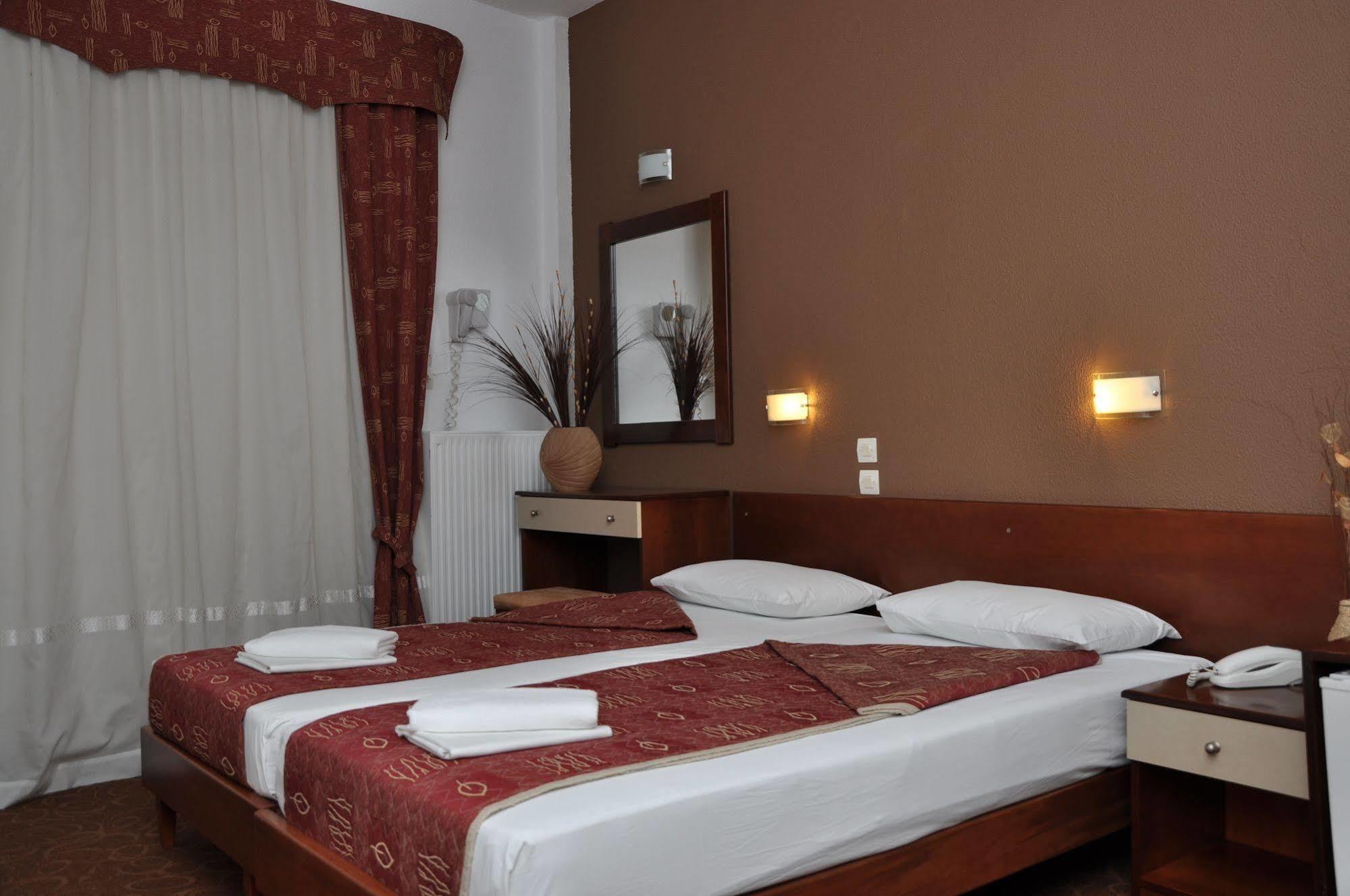 Hotel Akropol Paralía Kültér fotó